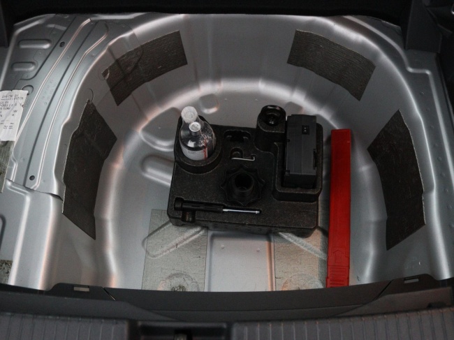 Volkswagen T-Cross - 1.0 TSI Life Business