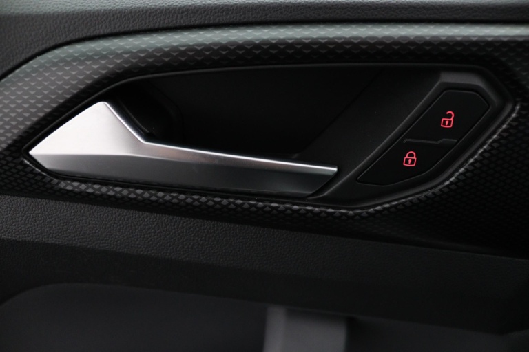 Volkswagen T-Cross - 1.0 TSI Life Business 34