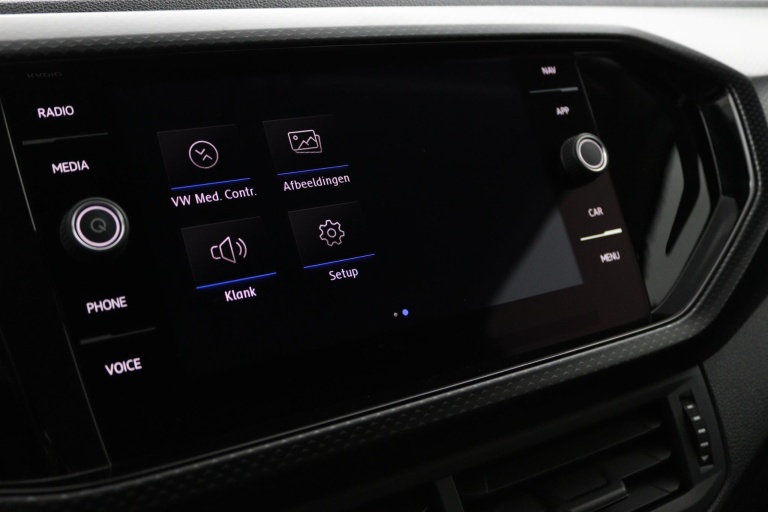 Volkswagen T-Cross - 1.0 TSI Life Business 37