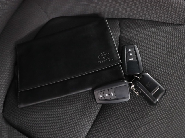 Toyota Corolla - 1.8 Hybrid Dynamic