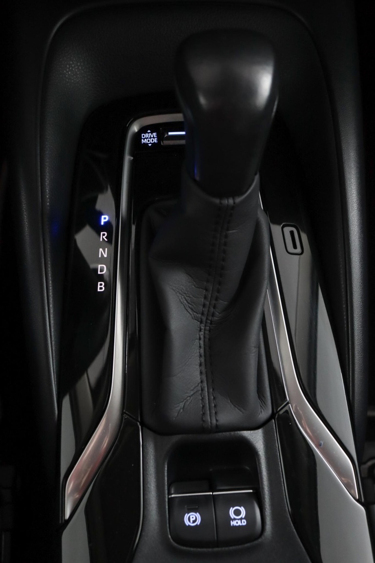 Toyota Corolla - 1.8 Hybrid Dynamic 24