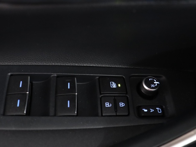 Toyota Corolla - 1.8 Hybrid Dynamic