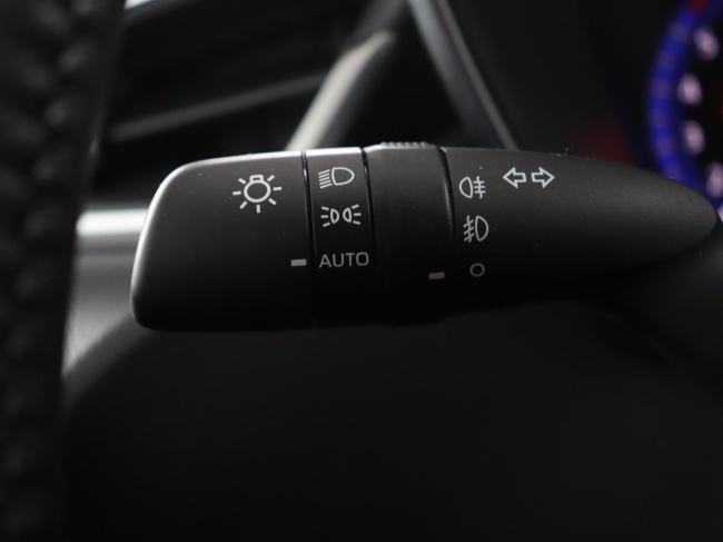 Toyota Corolla - 1.8 Hybrid Dynamic