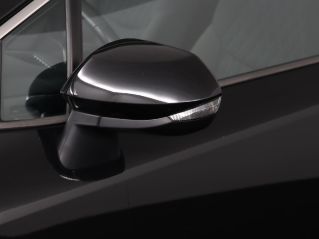 Toyota Corolla - 1.8 Hybrid Dynamic