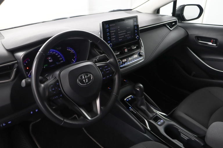 Toyota Corolla - 1.8 Hybrid Dynamic 45