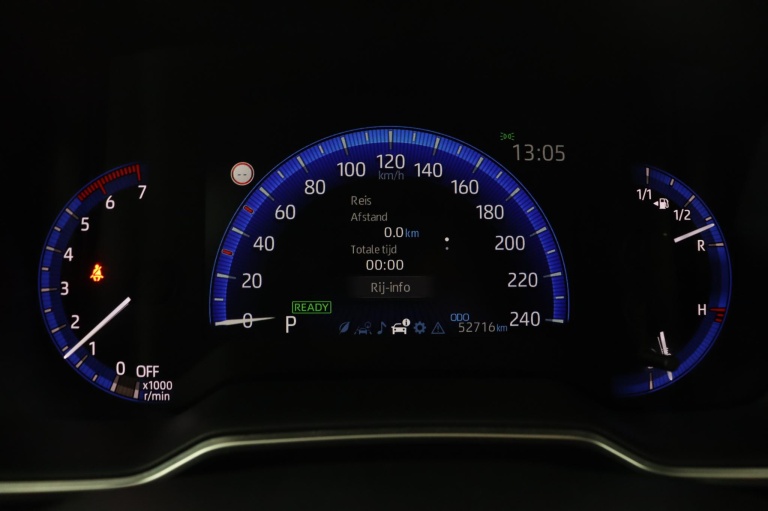 Toyota Corolla - 1.8 Hybrid Dynamic 53