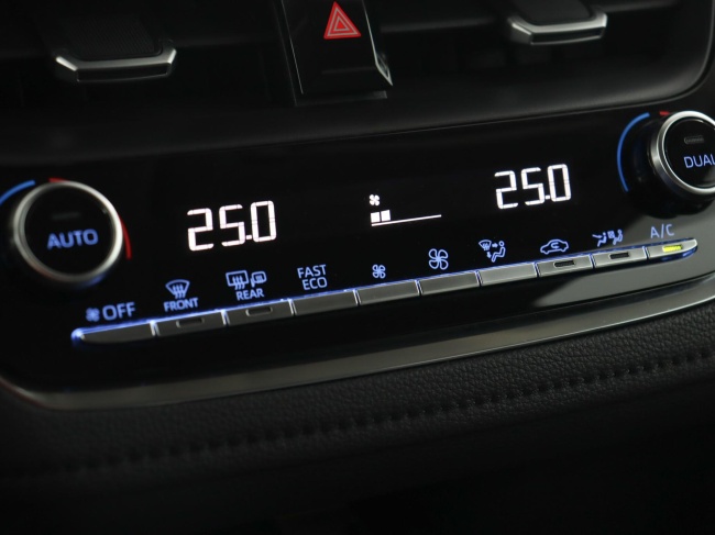 Toyota Corolla - 1.8 Hybrid Dynamic