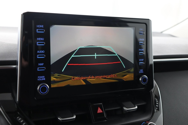 Toyota Corolla - 1.8 Hybrid Dynamic 9