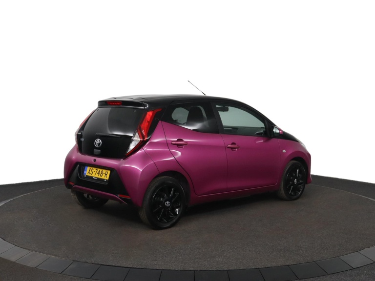 Toyota Aygo - 1.0 VVT-i x-cite 2