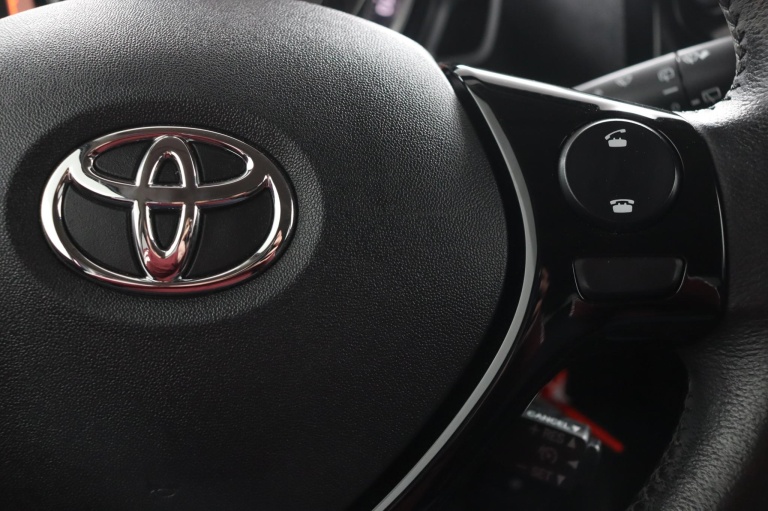 Toyota Aygo - 1.0 VVT-i x-cite 21