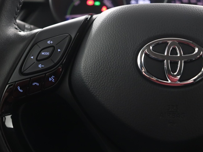 Toyota C-HR - 1.8 Hybrid Dynamic