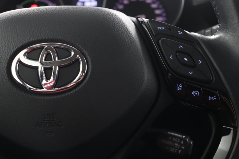 Toyota C-HR - 1.8 Hybrid Dynamic 21