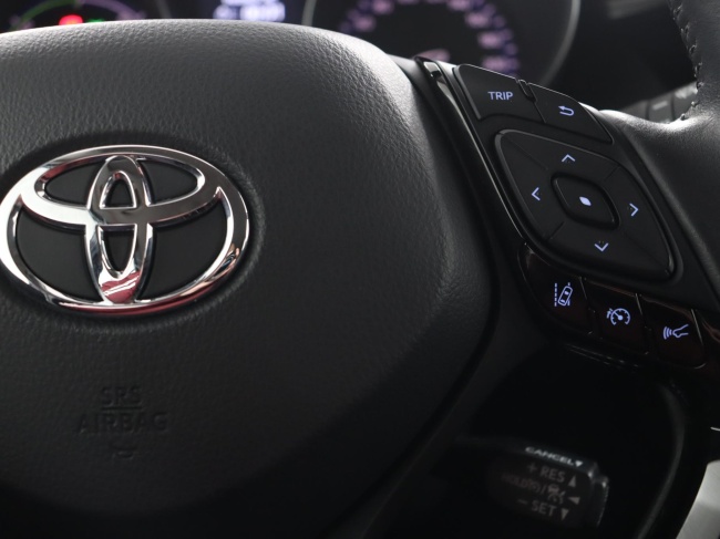 Toyota C-HR - 1.8 Hybrid Dynamic