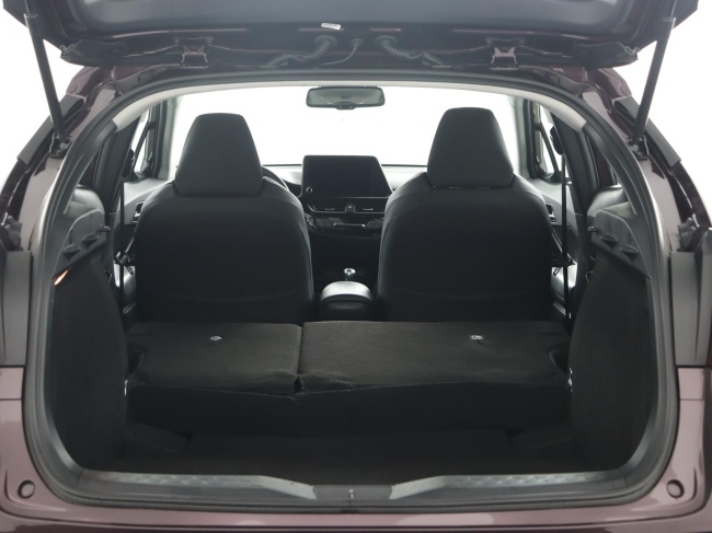 Toyota C-HR - 1.8 Hybrid Dynamic