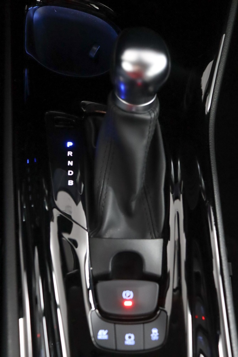 Toyota C-HR - 1.8 Hybrid Dynamic 27