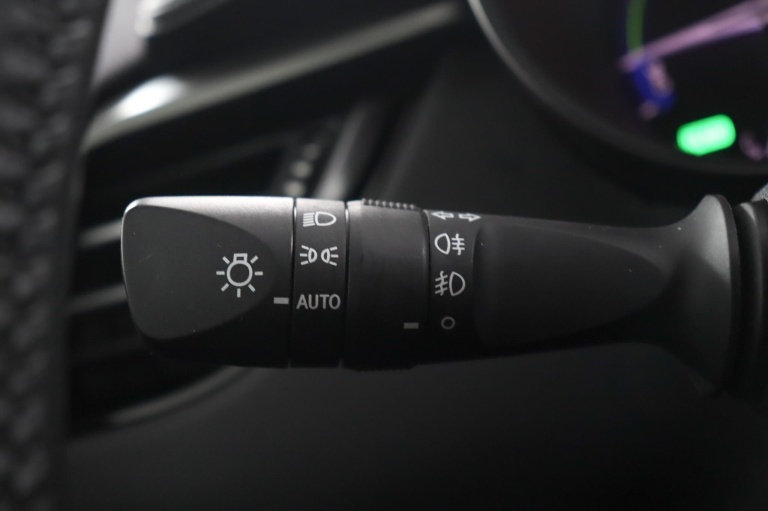 Toyota C-HR - 1.8 Hybrid Dynamic 33