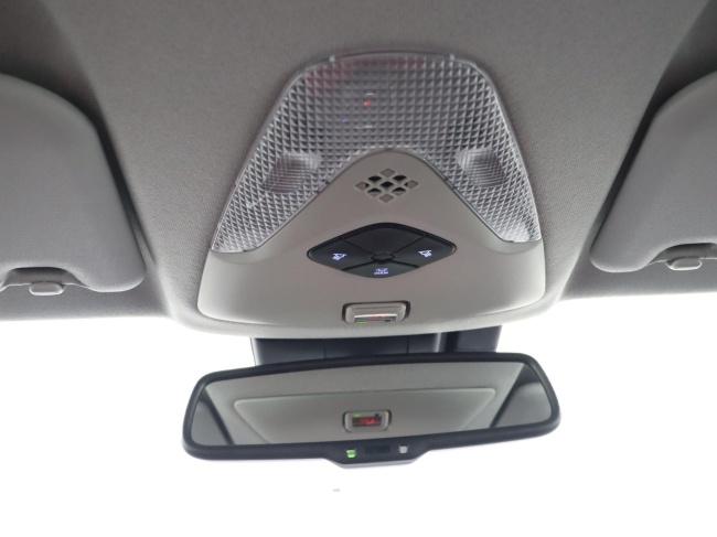 Toyota C-HR - 1.8 Hybrid Dynamic