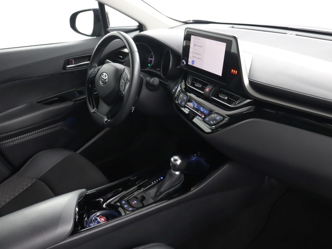 Toyota C-HR - 1.8 Hybrid Dynamic