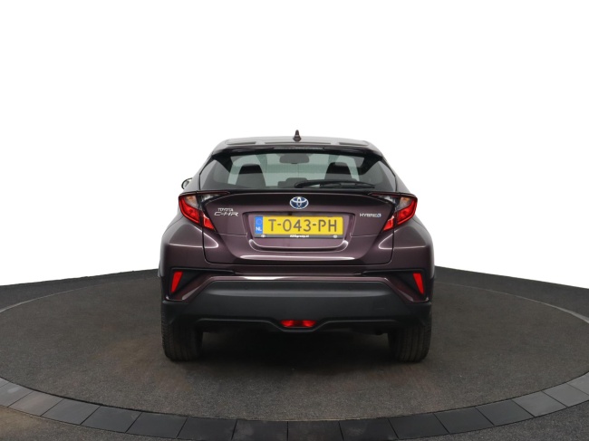 Toyota C-HR - 1.8 Hybrid Dynamic