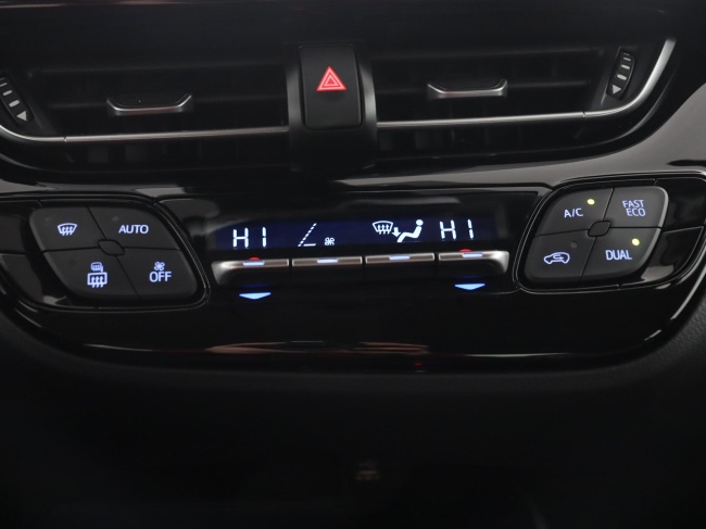 Toyota C-HR - 1.8 Hybrid Dynamic