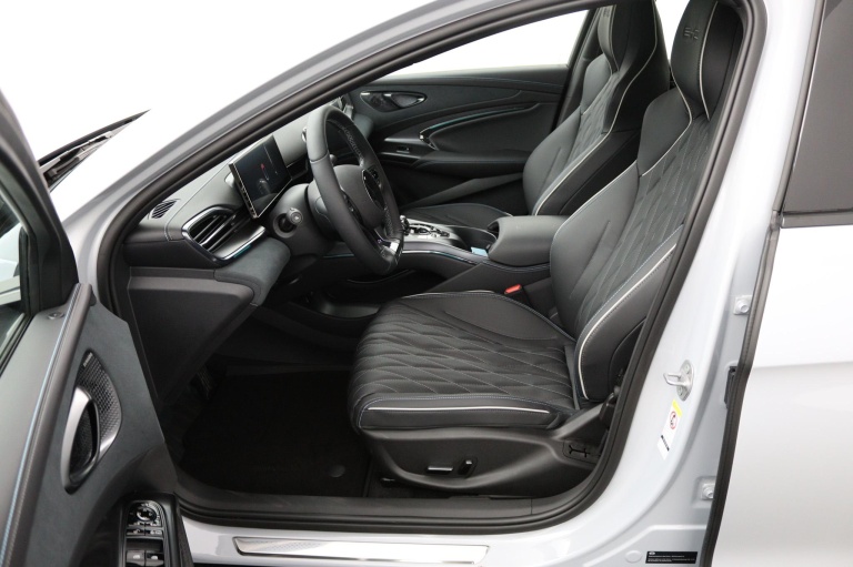 BYD SEAL - Comfort RWD 61.4 kWh 14