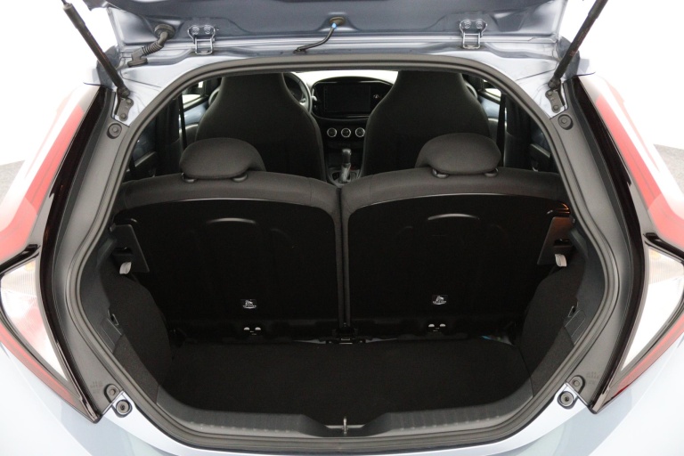 Toyota Aygo X - 1.0 VVT-i S-CVT Play 23