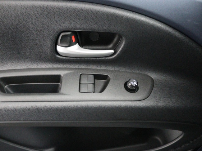 Toyota Aygo X - 1.0 VVT-i S-CVT Play