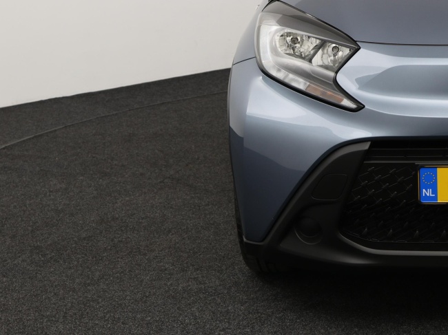 Toyota Aygo X - 1.0 VVT-i S-CVT Play