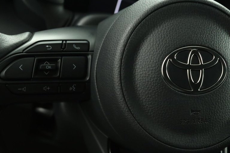 Toyota Yaris - 1.5 Hybrid 115 Dynamic 16