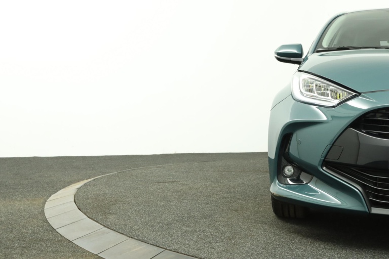 Toyota Yaris - 1.5 Hybrid 115 Dynamic 31