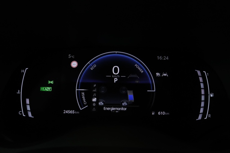 Toyota Yaris - 1.5 Hybrid 115 Dynamic 47