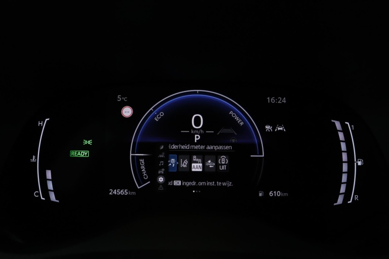 Toyota Yaris - 1.5 Hybrid 115 Dynamic 49