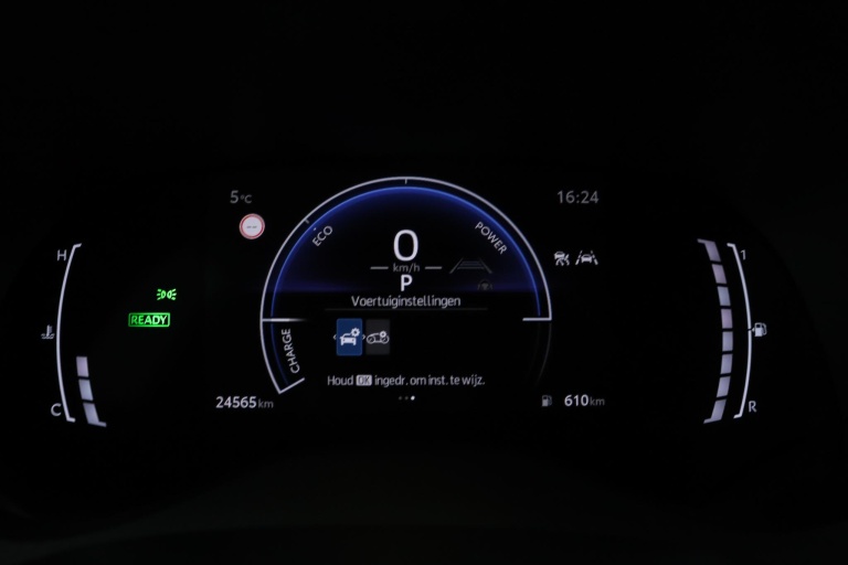 Toyota Yaris - 1.5 Hybrid 115 Dynamic 51