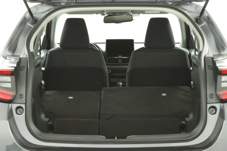 Toyota Yaris - 1.5 Hybrid 115 Dynamic 26