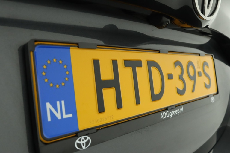 Toyota Yaris - 1.5 Hybrid 115 Dynamic 41