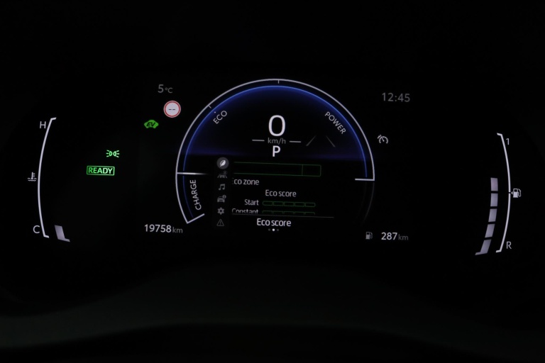 Toyota Yaris - 1.5 Hybrid 115 Dynamic 44