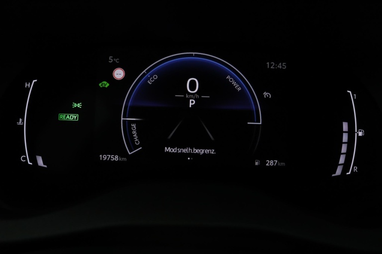 Toyota Yaris - 1.5 Hybrid 115 Dynamic 46