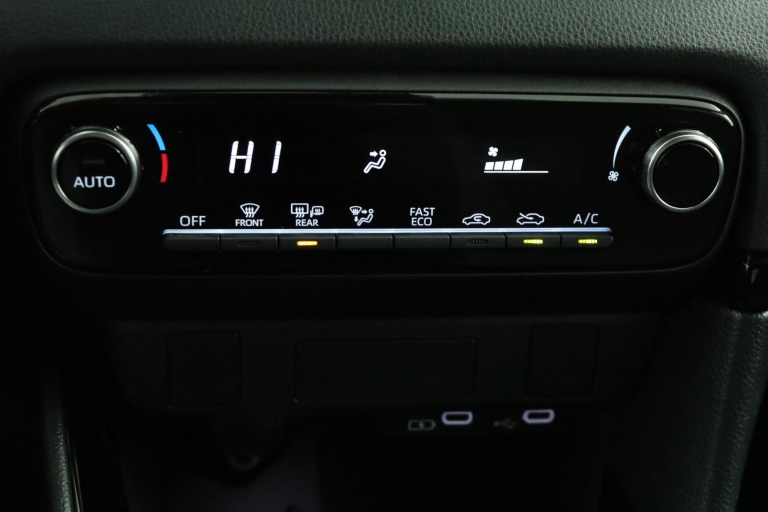 Toyota Yaris - 1.5 Hybrid 115 Dynamic 7