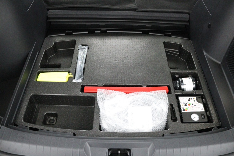 BYD SEAL U - Design 87 kWh 18