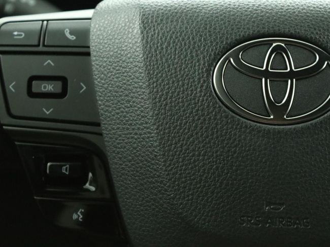 Toyota C-HR - 2.0 Plug-in Hybrid 220 Dynamic