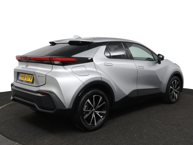 Toyota C-HR - 2.0 Plug-in Hybrid 220 Dynamic