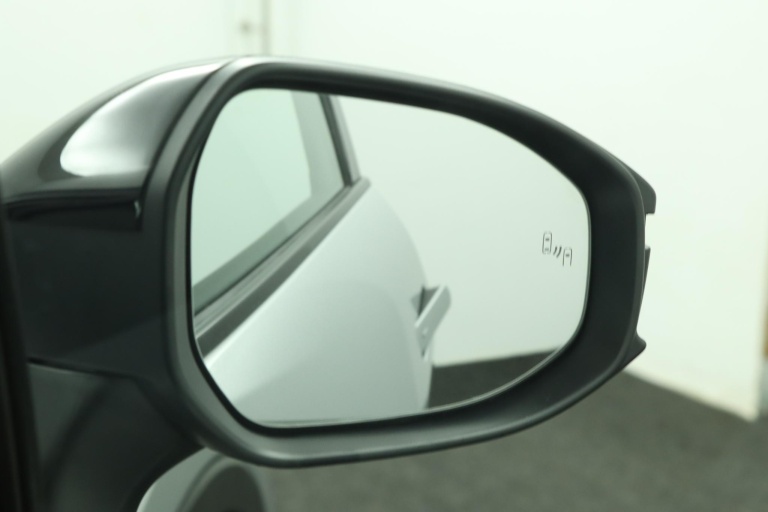 Toyota C-HR - 2.0 Plug-in Hybrid 220 Dynamic 43