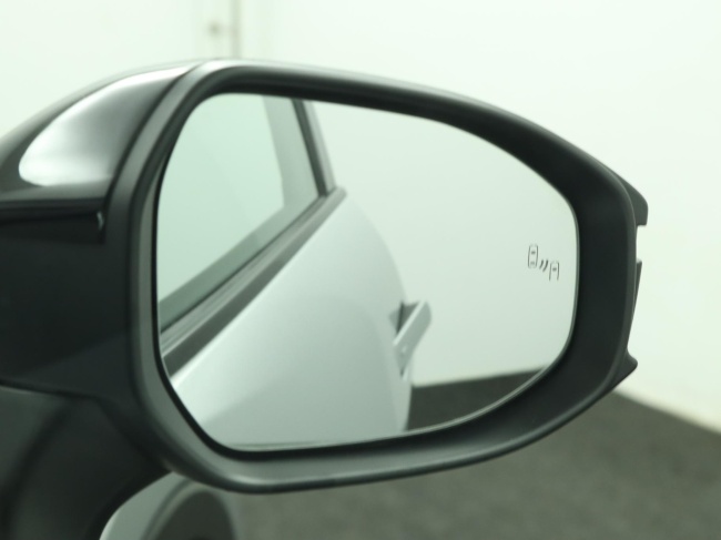 Toyota C-HR - 2.0 Plug-in Hybrid 220 Dynamic