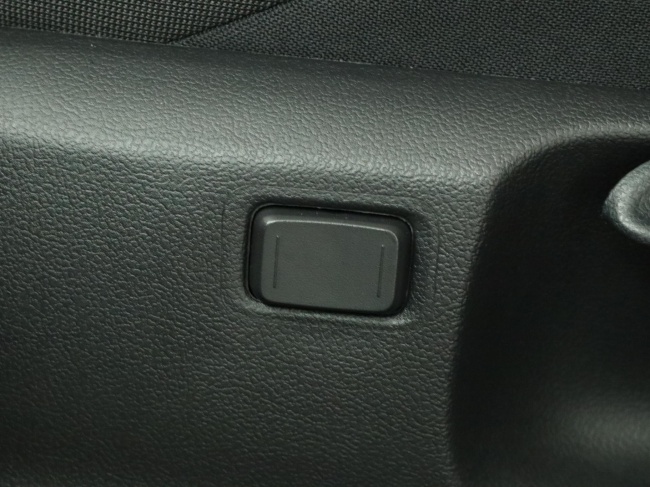 Toyota C-HR - 2.0 Plug-in Hybrid 220 Dynamic