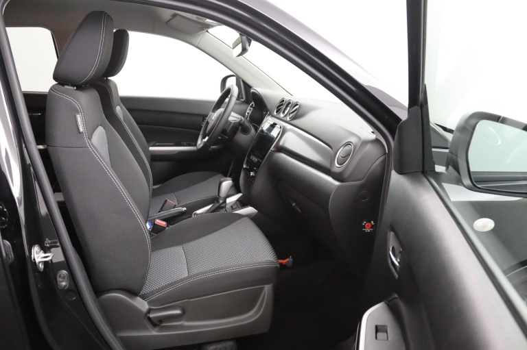 Suzuki Vitara - 1.4 Boosterjet Smart Hybrid Select Black Edition 10