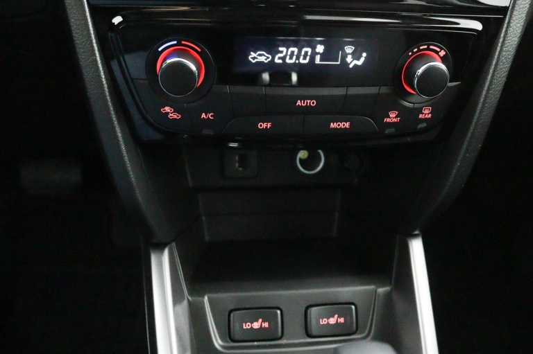 Suzuki Vitara - 1.4 Boosterjet Smart Hybrid Select Black Edition 17