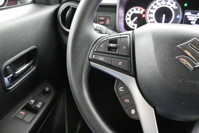 Suzuki Ignis - 1.2 Smart Hybrid Select 18