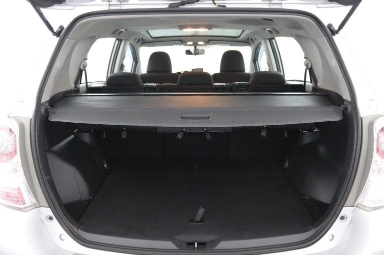 Toyota Verso - 1.8 VVT-i Aspiration 24