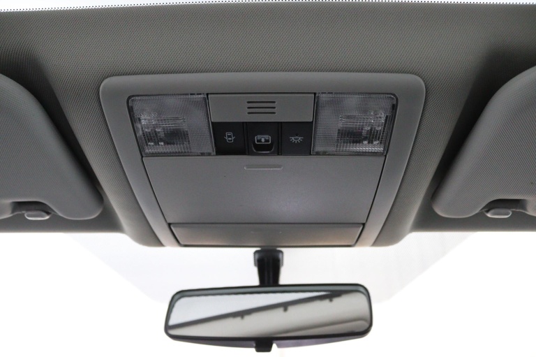 Toyota Verso - 1.8 VVT-i Aspiration 31