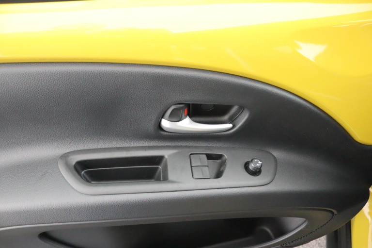 Toyota Aygo X - Hybrid 115 GR Sport 28